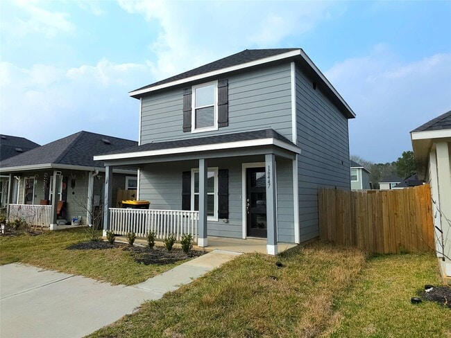 Building Photo - 16447 Valerie Marie Pl