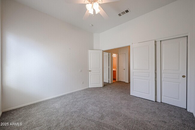 Building Photo - 2318 N Boulder Mountain