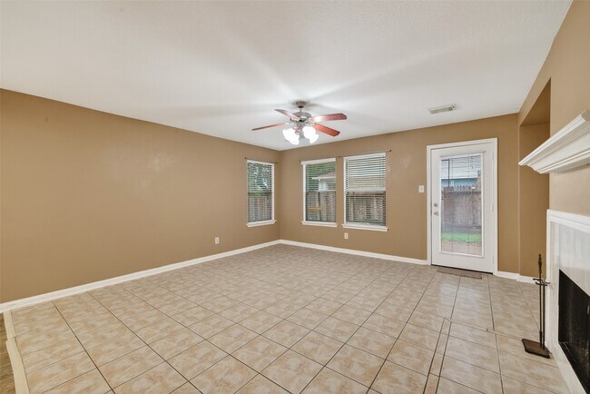 Building Photo - 9219 Pinderfield Ct