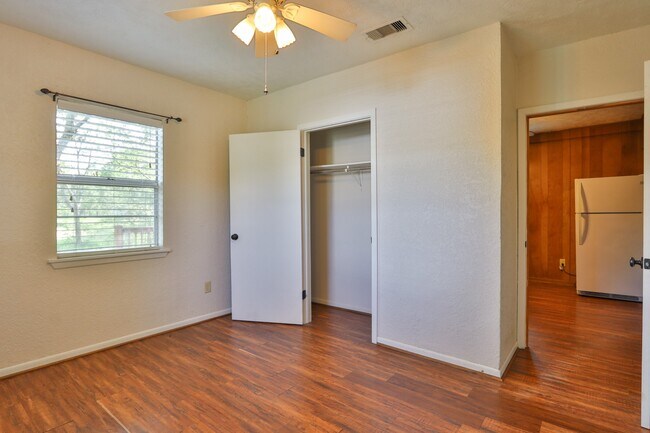 Building Photo - 11913 25th St