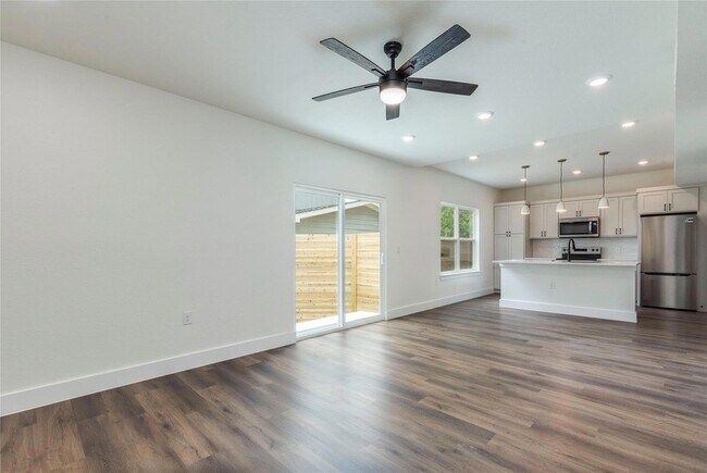 Building Photo - 3702 Tower View Ct