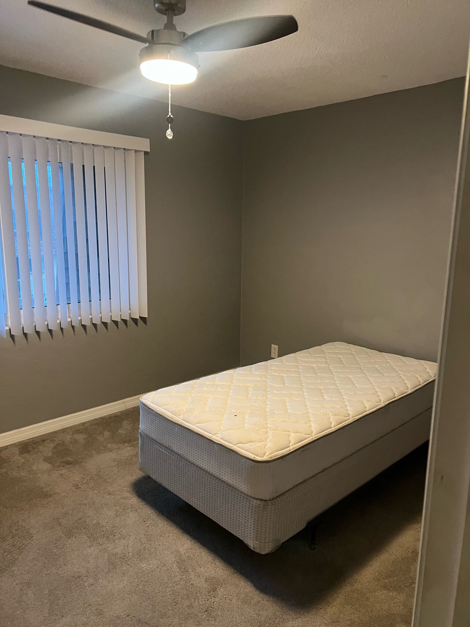 Building Photo - 144 S Halifax Ave