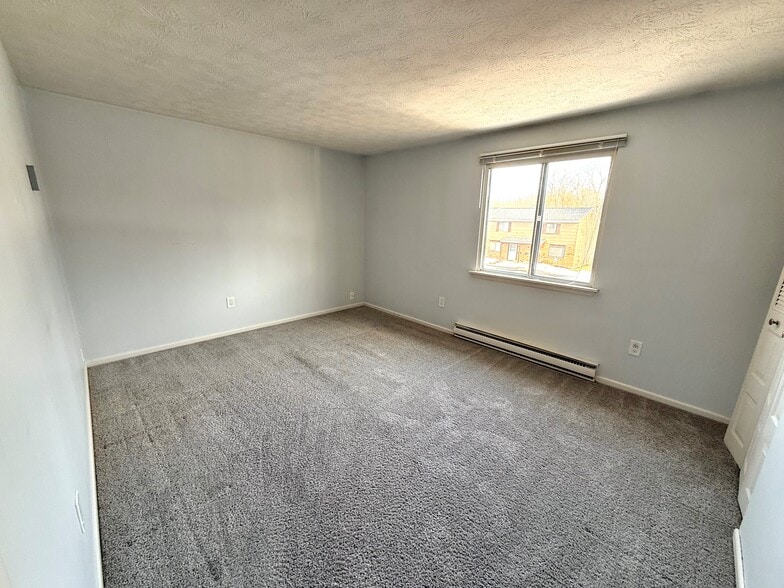 Building Photo - 271 Autumn Chapel Way