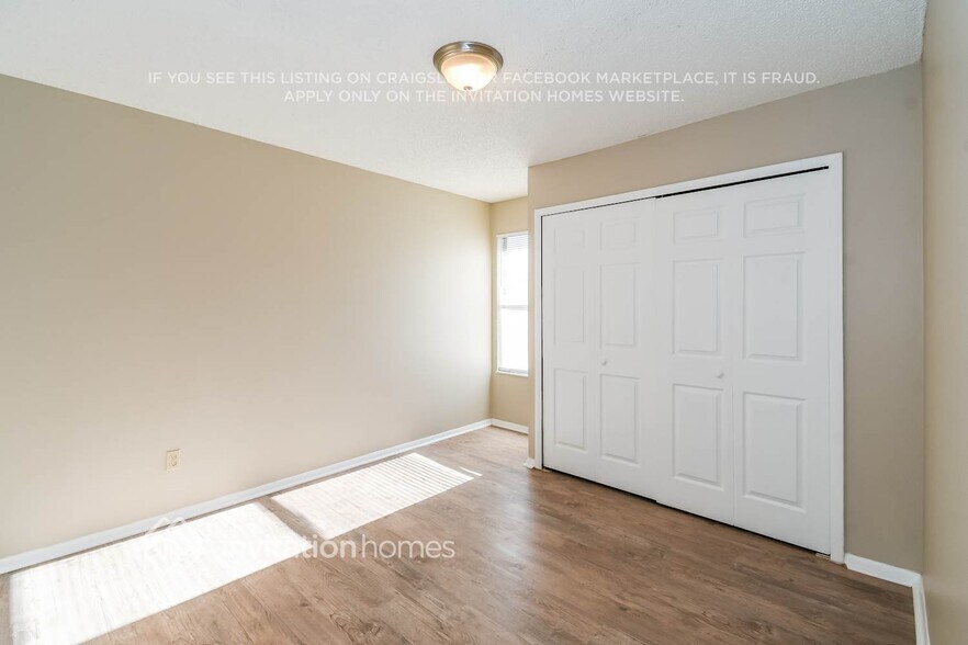 Building Photo - 8005 Weather Vane Dr