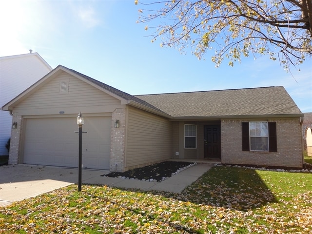 Primary Photo - 2154 Meadow Glen Blvd