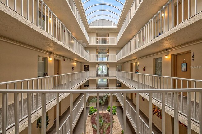 Building Photo - 4908 38th Way S