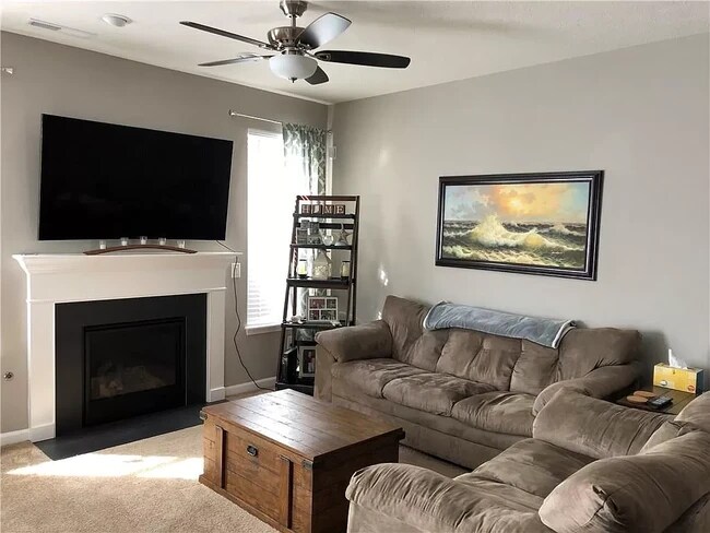 Family Room - 9630 Rolling Plain Dr