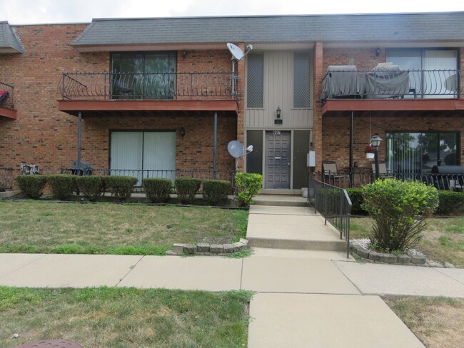 Primary Photo - 607 Carroll Pkwy