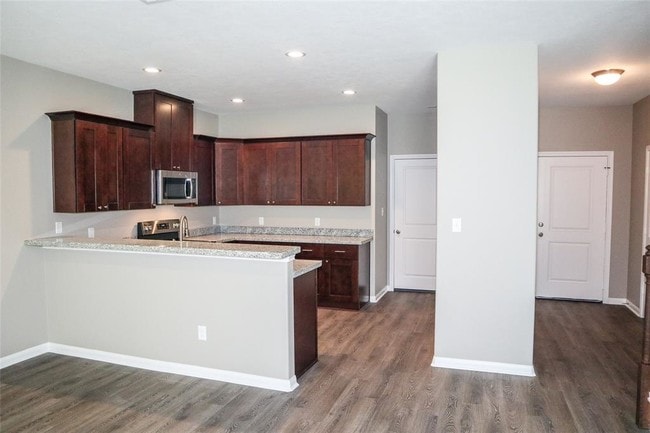 Building Photo - 118 Artesian Way