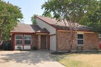 Building Photo - Spacious 3-2 in N. Ft Worth, desirable Kel...