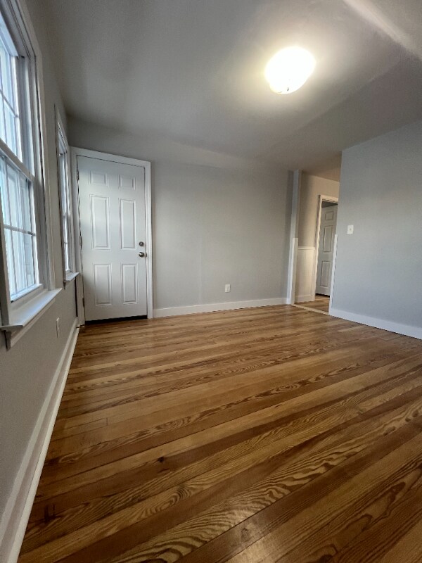 Building Photo - 25 Babbitt St