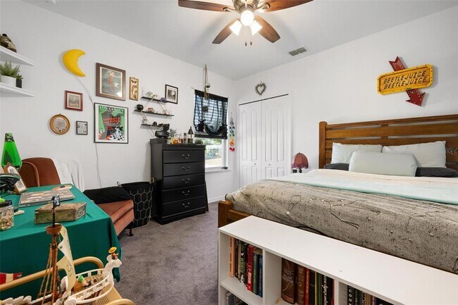 Building Photo - 25901 Aysen Dr