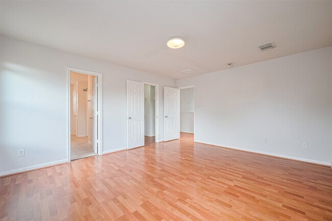 Building Photo - 12927 Pale Ivy Ln