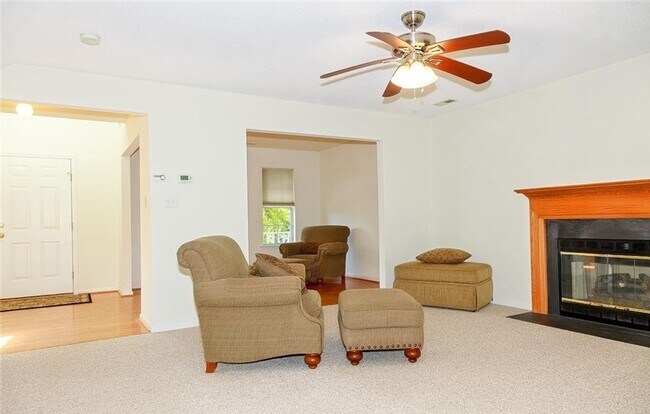 Building Photo - LONGHILL STATION