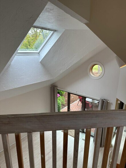 Building Photo - 68 Mid Iron Way