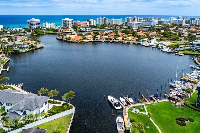 Building Photo - 3351 Spanish Trail