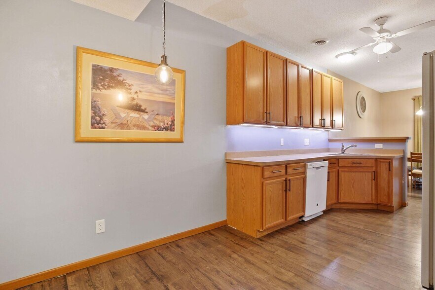 Building Photo - 17083 Encina Path