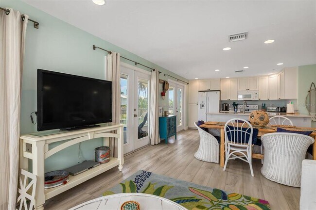 Building Photo - 9750 LITTLE GASPARILLA Is