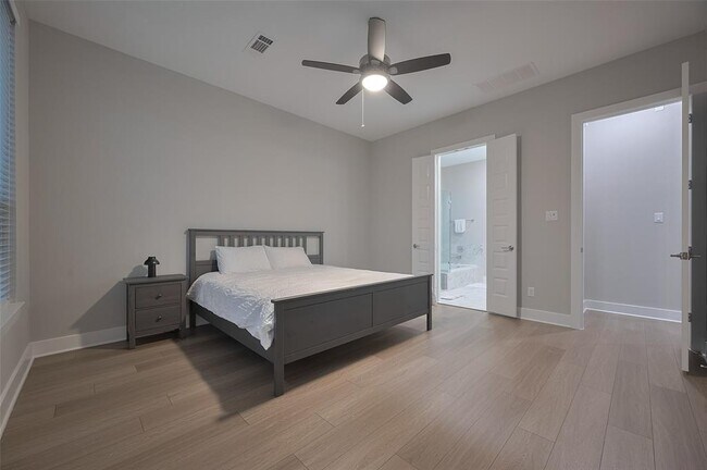 Building Photo - 26918 Arethusa Ct