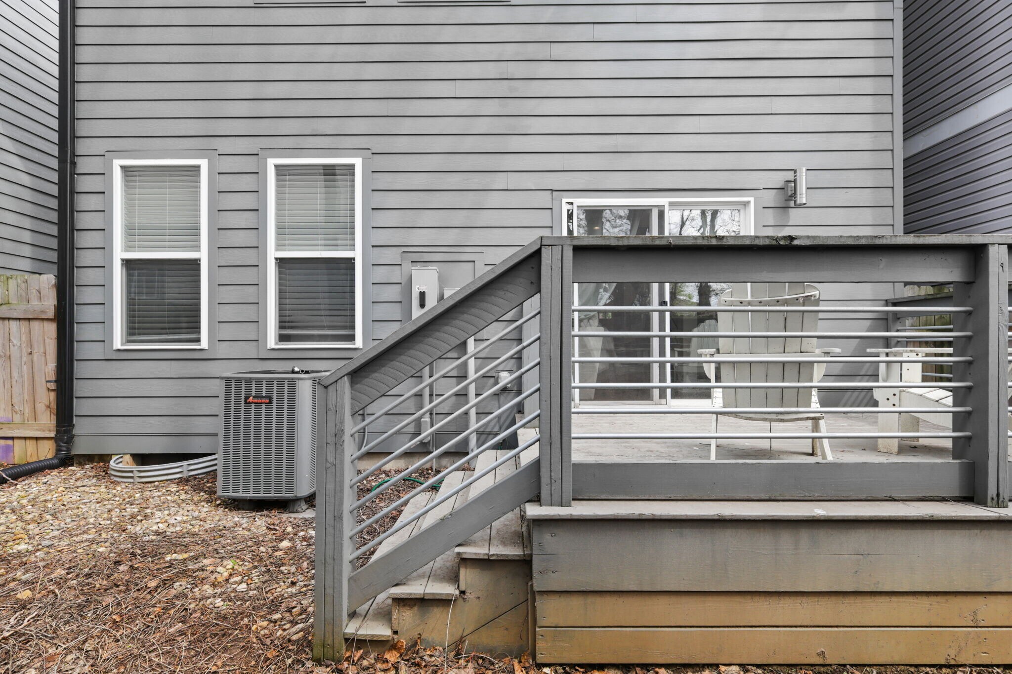 Building Photo - 2464 Broadway St