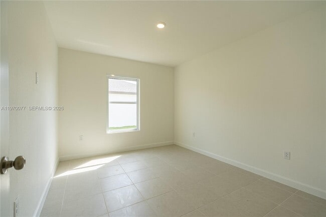 Building Photo - 17431 SW 286th St