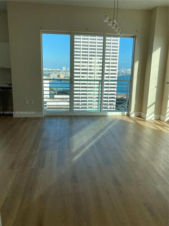 Building Photo - 133 NE 2nd Ave