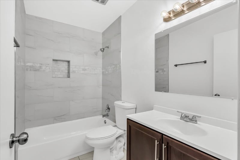 Building Photo - 7651 E Mary Dr