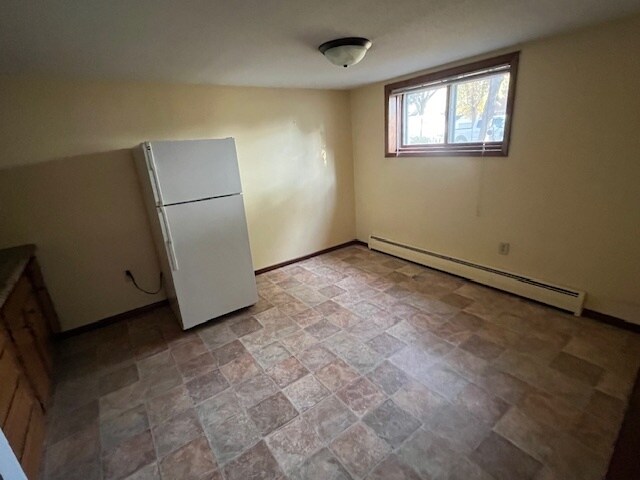 Dining - 1801 6th Ave S