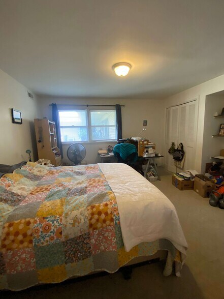 Building Photo - 4113 N Keeler Ave