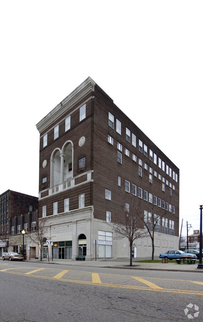 Old Theatre Apartments Alliance Oh Apartment Finder Old Theatre Apartments