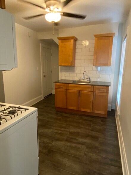 Primary Photo - 53 Elmwood Ave