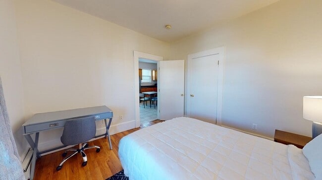 Building Photo - 11 Elder St