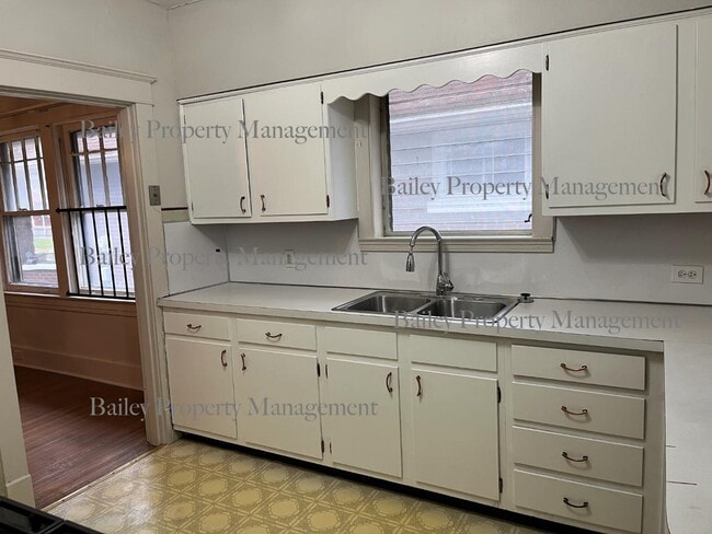 Building Photo - 119 N 44th St