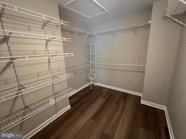 Building Photo - 18023 Calabar Dr