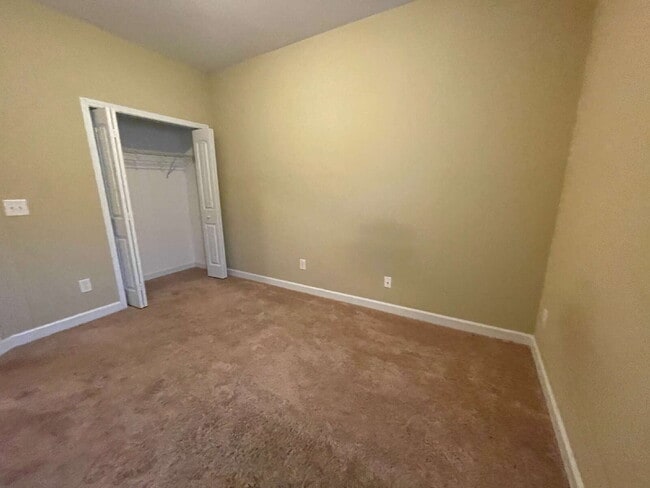 Building Photo - ADORABLE 3 BR, 2 BA HOME IN PLANTATION POINT! *SPRING CREEK SCHOOL DISTRICT*