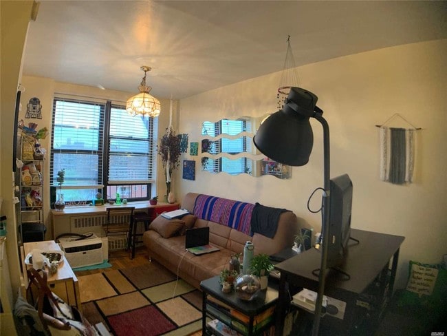 Building Photo - 6730 Dartmouth St