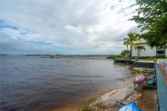 Building Photo - 175 SE St Lucie Blvd