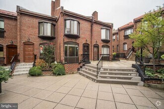 Building Photo - Georgetown Waterfront Home!