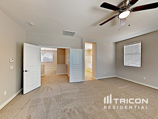 Building Photo - 37878 W Olivo St
