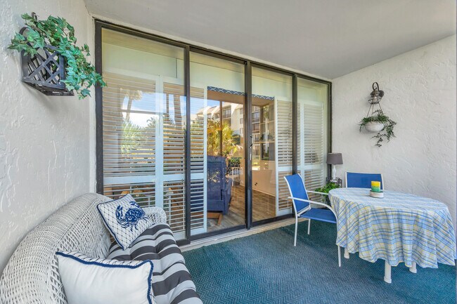 Building Photo - 2400 S Ocean Dr