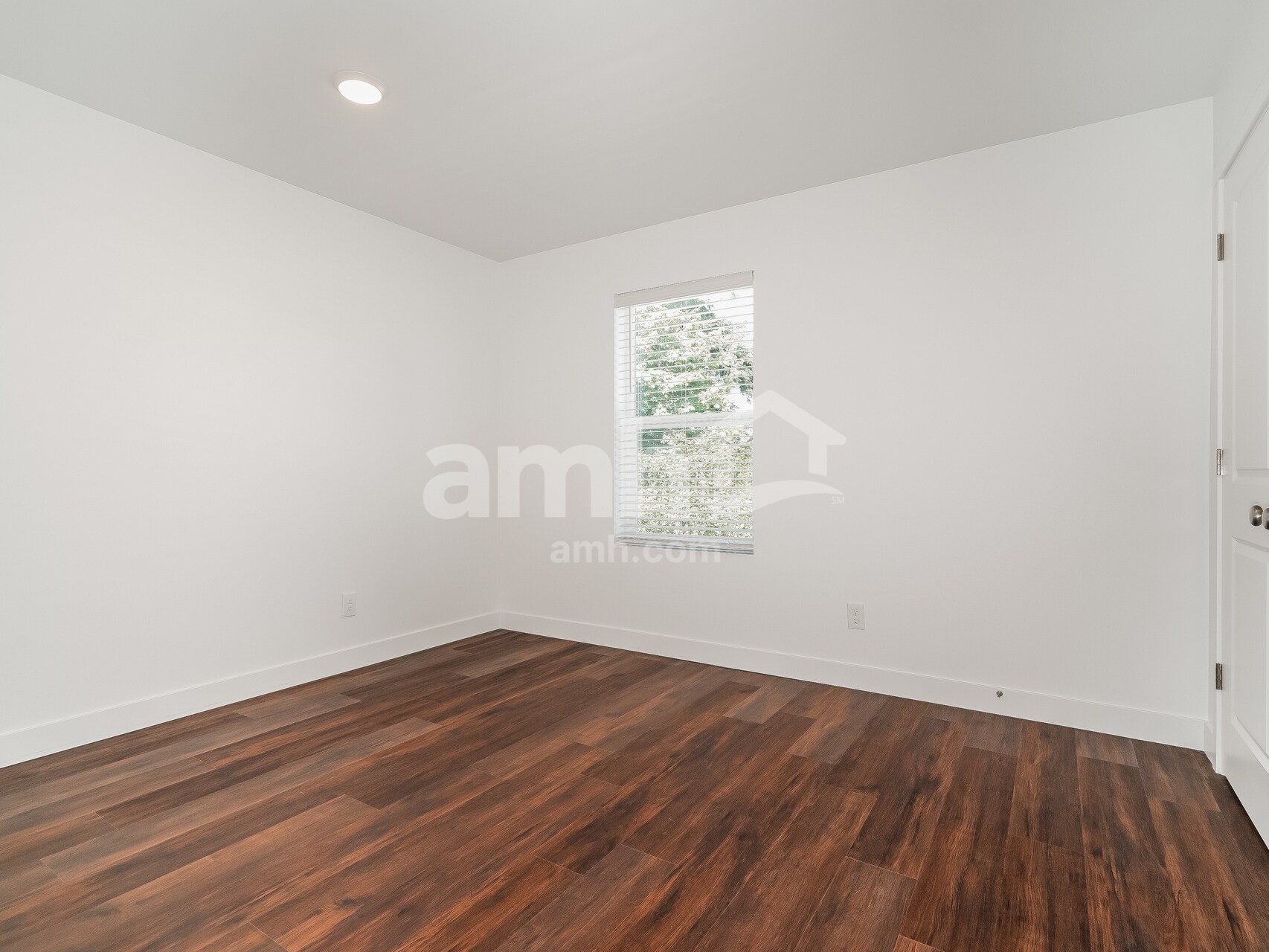 Building Photo - 7615 Verona Lp SW