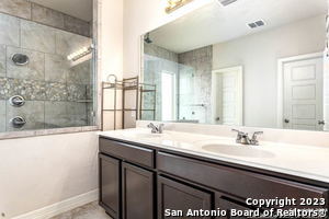 Building Photo - 1182 Ranch Falls