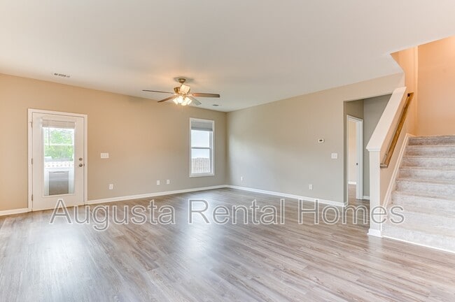 Building Photo - 390 Tupelo Pass