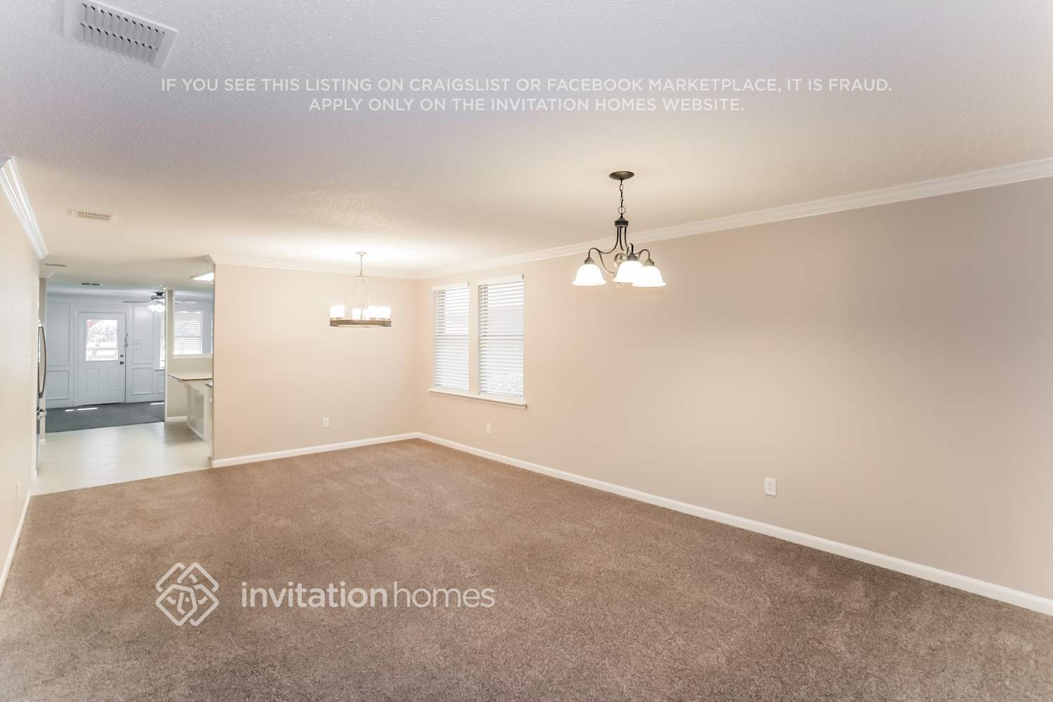 Building Photo - 1828 Lariat Dr