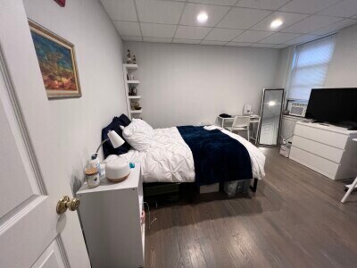 Building Photo - 67 Park Dr