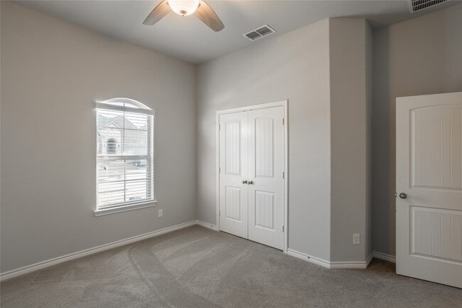 Building Photo - 1017 Lake Cypress Ln