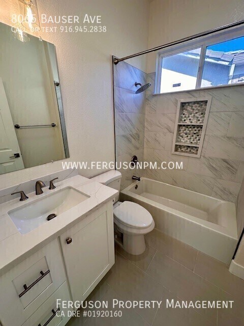 Building Photo - 8065 Bauser Ave