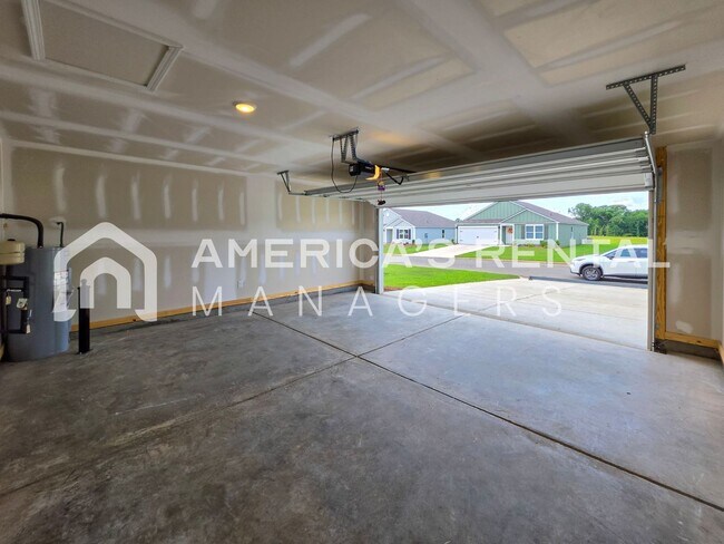 Building Photo - New Construction Home for Rent!