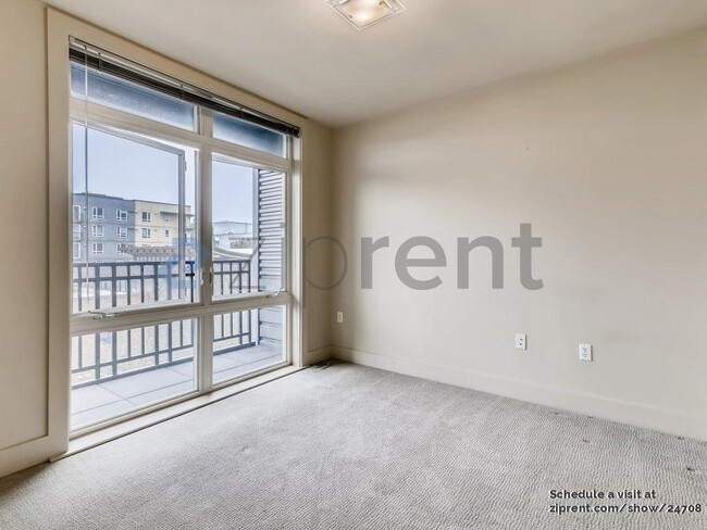 Building Photo - 159 Denny Wy