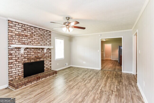 Building Photo - 4641 Flint Hill Rd SW